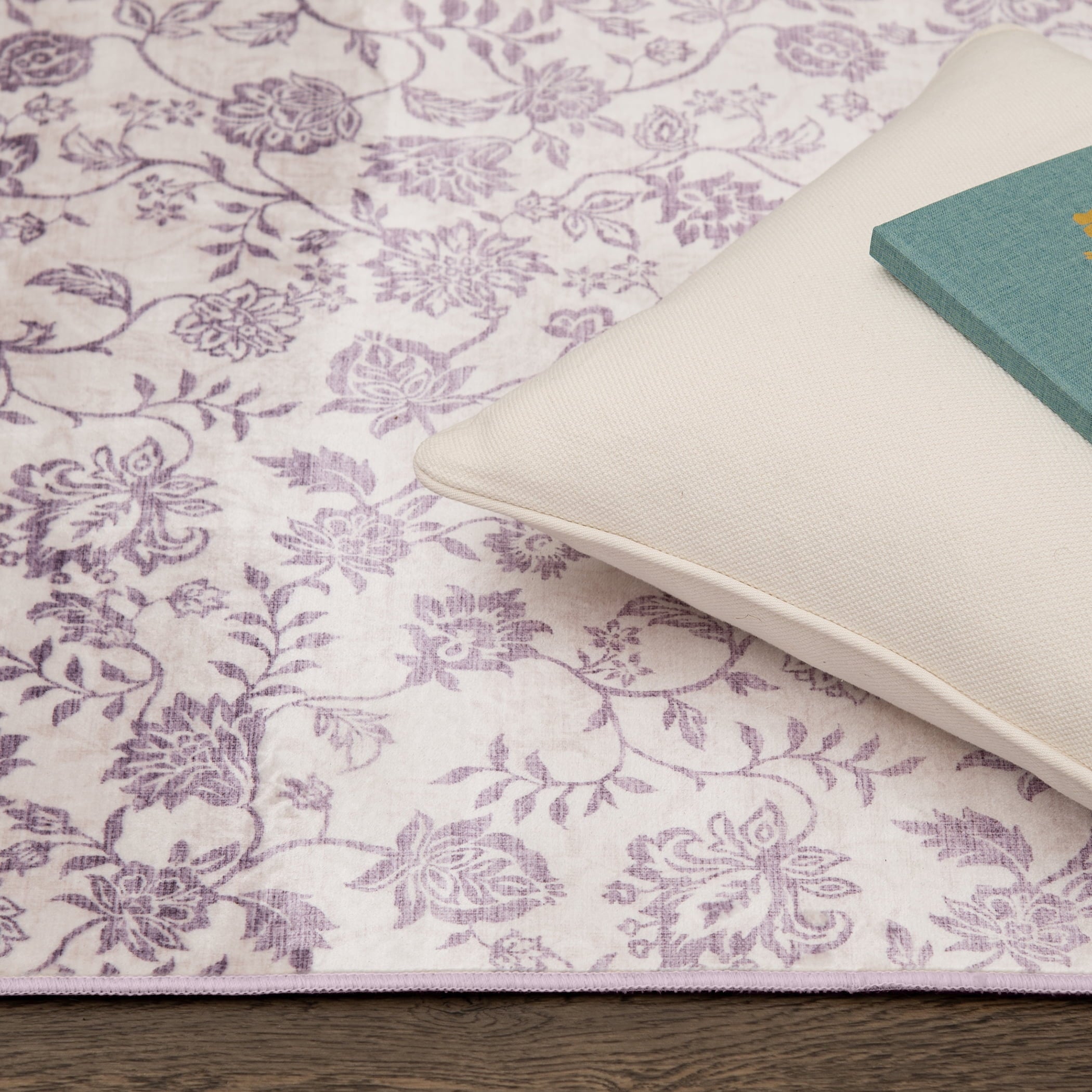 Mainstays 36"x56" Lavender Floral Faux Fur Indoor Accent Rug